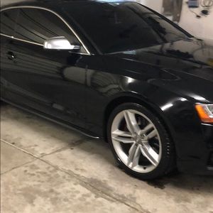 Meet your Posher, Christian